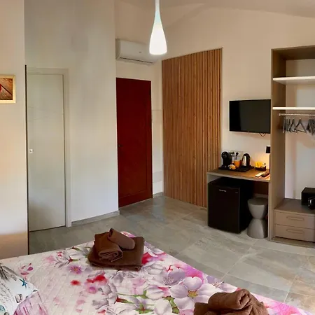 Pensionat Villaggio La Cinta 3*