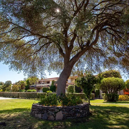 Villaggio La Cinta 3*